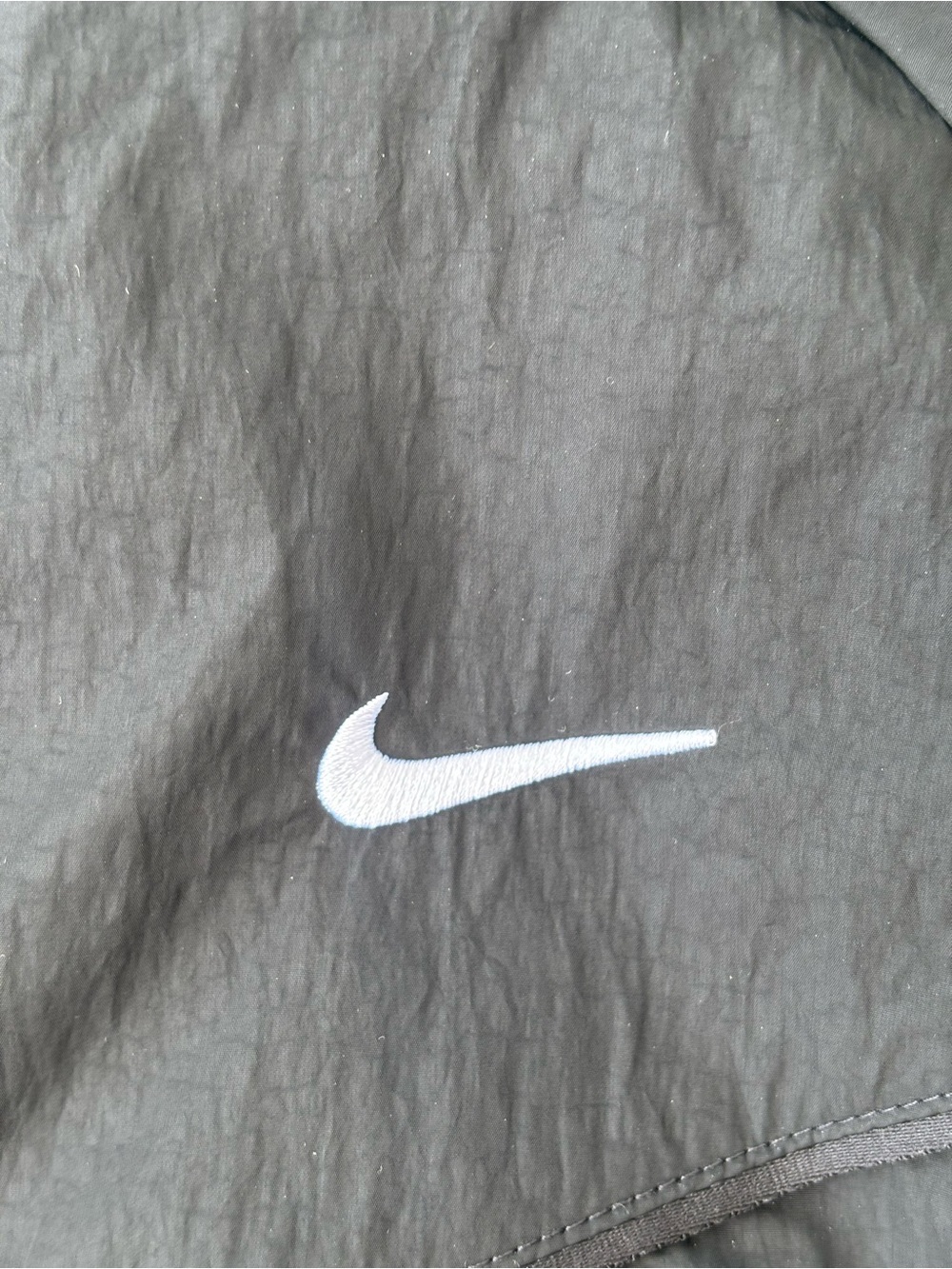 Nike Windrunner Loose UV Woven Full Zip Jacket Black Women’s Size M NWT - Picture 5 of 8